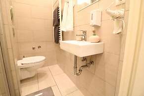 Real Apartments Wesselenyi 10
