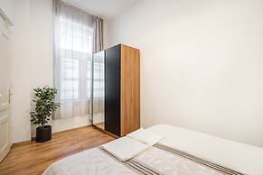 Real Apartments Zichy