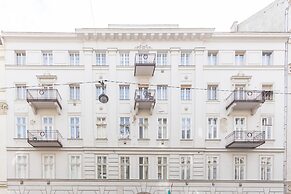 Real Apartments Zoltan