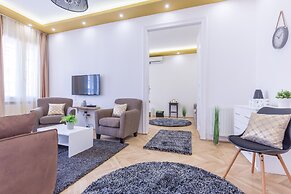 Real Apartments Zoltan