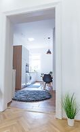 Real Apartments Zoltan