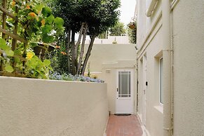 Vesper Apartments