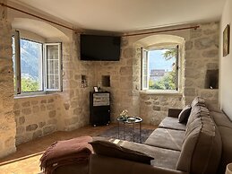 Villa Mariner