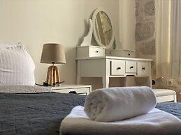 Villa Mariner