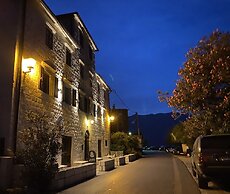 Villa Mariner