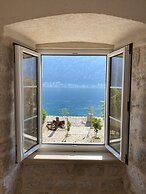 Villa Mariner
