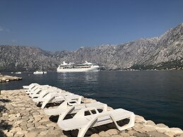 Villa Mariner