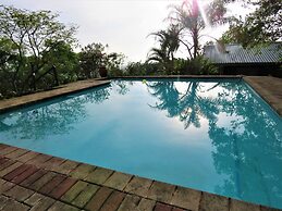 Impala Niezel Lodge