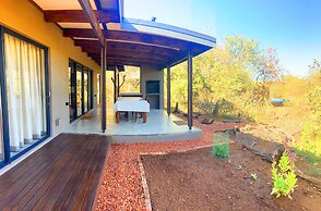 Wild Dog Guest Lodge