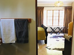 Wild Dog Guest Lodge
