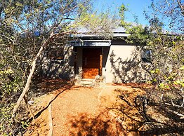 Wild Dog Guest Lodge