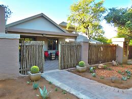 Wild Dog Guest Lodge