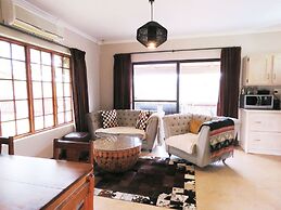 Wild Dog Guest Lodge
