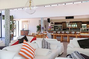 Houw Hoek Hotel
