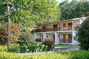 Houw Hoek Hotel