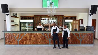 Houw Hoek Hotel