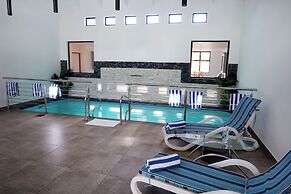 Houw Hoek Hotel