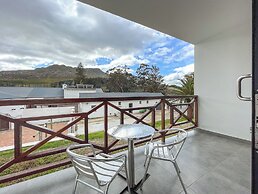 Houw Hoek Hotel