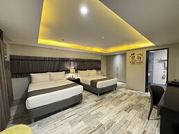 1A Express Hotel
