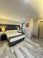 1A Express Hotel