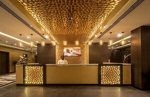 Carnelian By Glory Bower Hotel