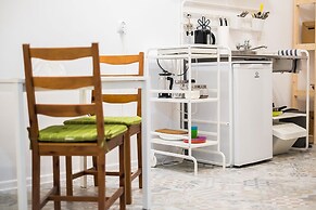 HOSTEL likeHome