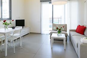 Beach & City Center by FeelHome