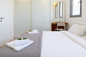 Comfort 3BR & Balcony by FeelHome