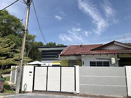 H & H Guesthouse 1
