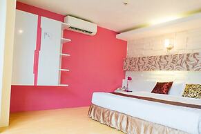 The Konnect Hotel