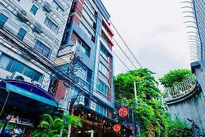 The Konnect Hotel