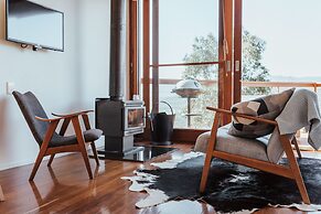 Kangaroo Ridge Retreat