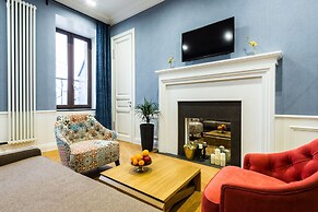 Boutique Apartment 26 16