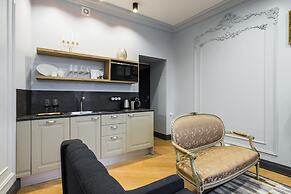 Boutique Apartment 26 16
