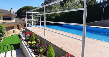 Villa in Lloret de Mar - 104821 by MO Rentals