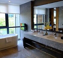 Chengdu E Hotel