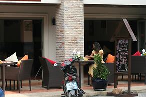 Palmview Resort
