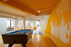 Yaks House Hostel