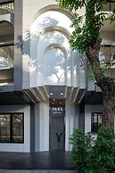 Yaks House Hostel