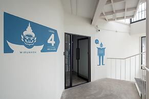 Yaks House Hostel