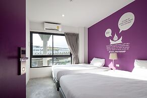 Yaks House Hostel