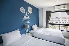 Yaks House Hostel
