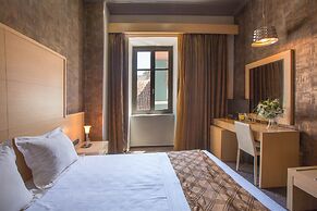 Aion Luxury Hotel