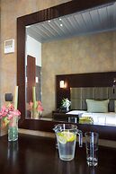 Aion Luxury Hotel