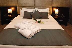 Aion Luxury Hotel
