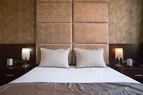 Aion Luxury Hotel