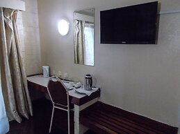 Ndeke Hotel