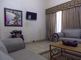 Ndeke Hotel
