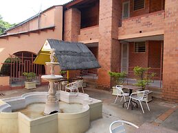 Ndeke Hotel