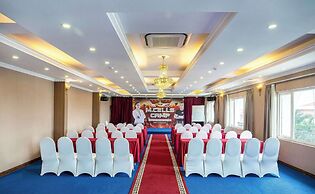 May Plaza Hotel